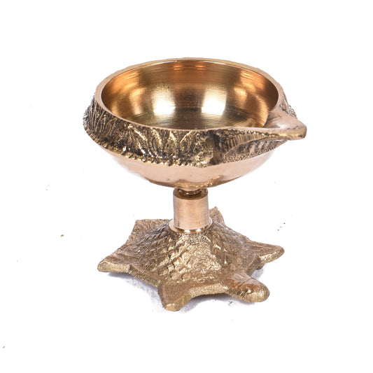 Oil Lamp Carved Round On Tortoise (7 X 6 cm)