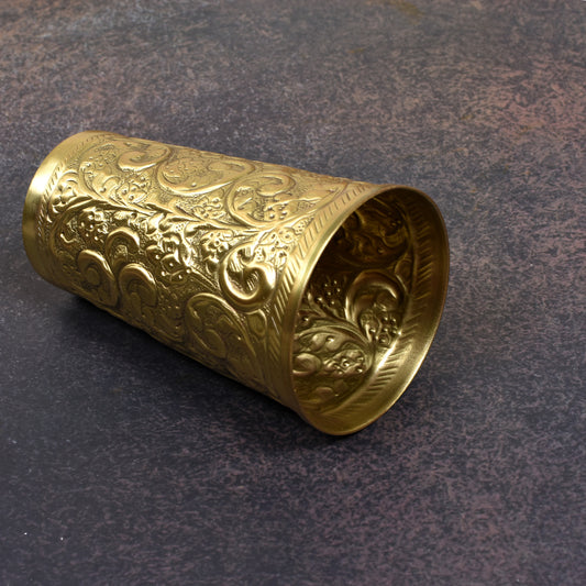 Chitae Glass (4.75 X 2.75 In)