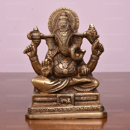 Ganesh Sitting With Coiled Trunk (5 In)