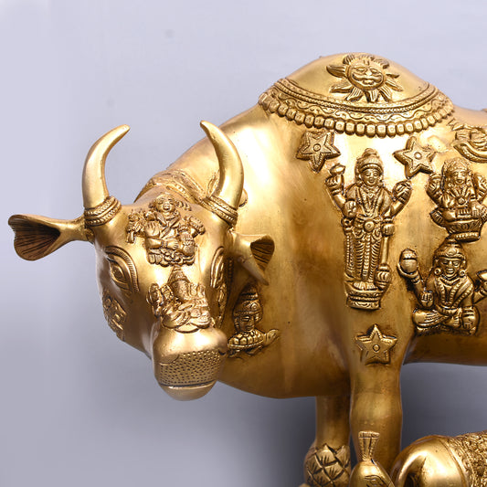 Cow With Calf On Designer Sq. Base (17 In)