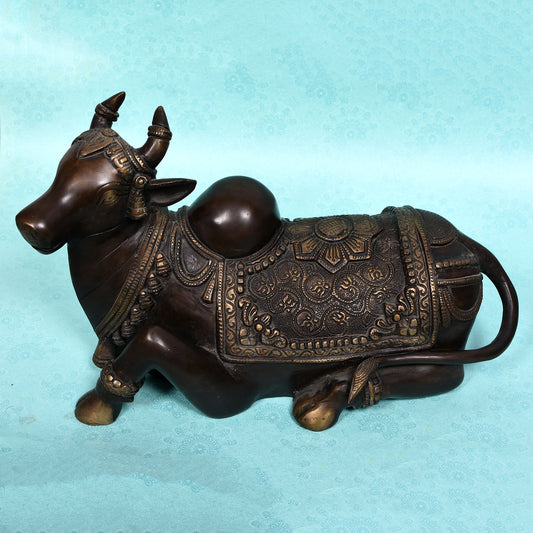 Nandi Sitting Carved Without Base (15 X 9 In)