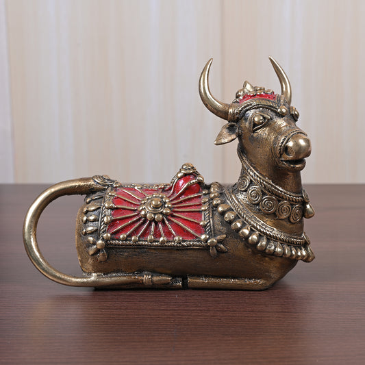 Baster Art Nandi Sitting