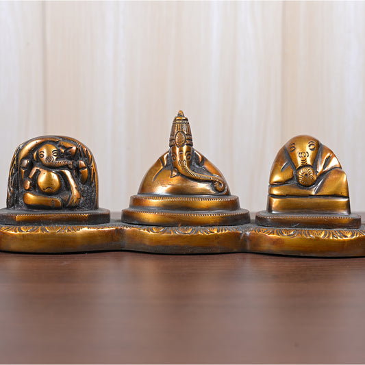 Brass Antique Finish Asth Vinayak With Base (18 In)
